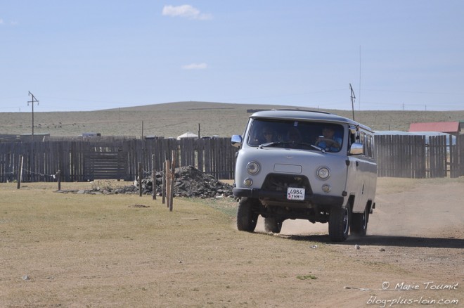 Mongolie, l'UAZ roule partout.