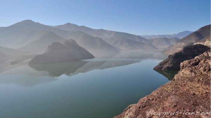 Le barrage qui mène vers la vallée de l'Elqui.